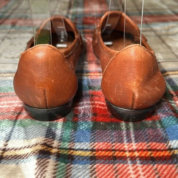 Cole Haan Soft Leather Women’s Loafer Tassel size 6 1/2 B Brown Cognac - Picture 6 of 16